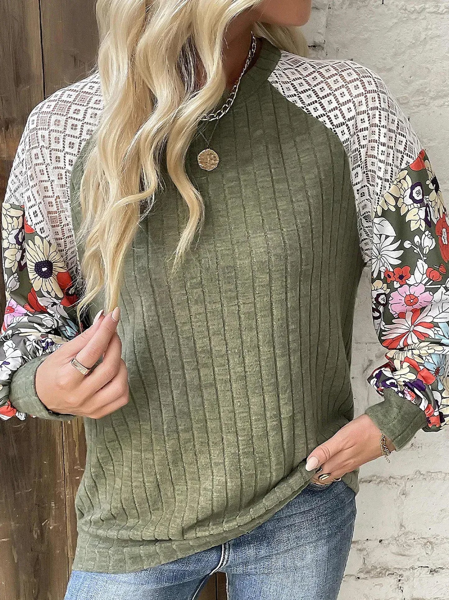 Printed Round Neck Long Sleeve Top
