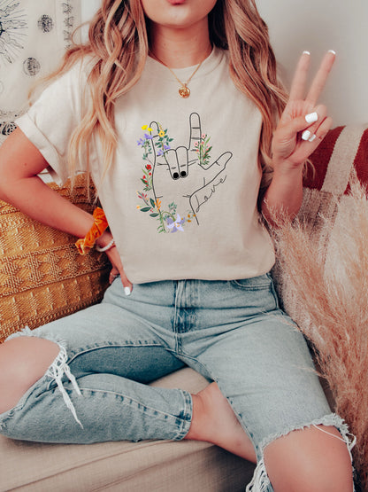 Sign of Love - Relaxed Fit Tee Sand